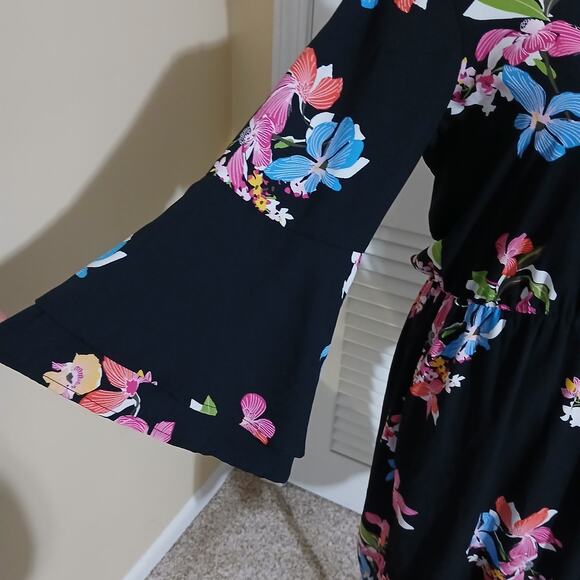 A New Day Black floral fit & flare dress with bell sleeves sz Small polyester - Picture 1 of 16